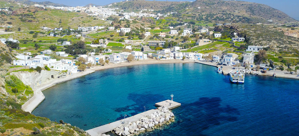 Το λιμάνι στην Ψάθη Κιμώλου