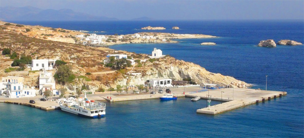 Το λιμάνι στην Ψάθη Κιμώλου